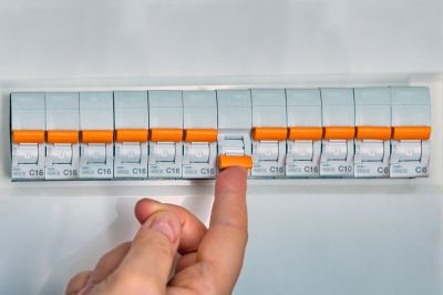 Protect Electrical Circuits from Damage with a Circuit Breaker Installation!