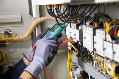 Professional Electrical Repair Service is Available To Homes and Businesses Alike!